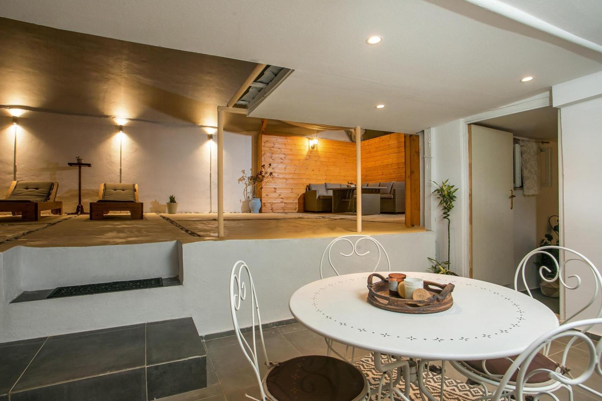 Iriada House Rhodes City Esterno foto