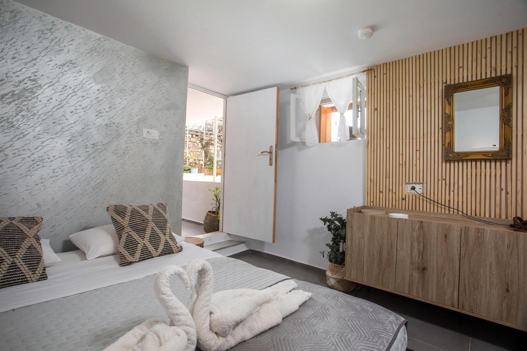 Iriada House Rhodes City Esterno foto
